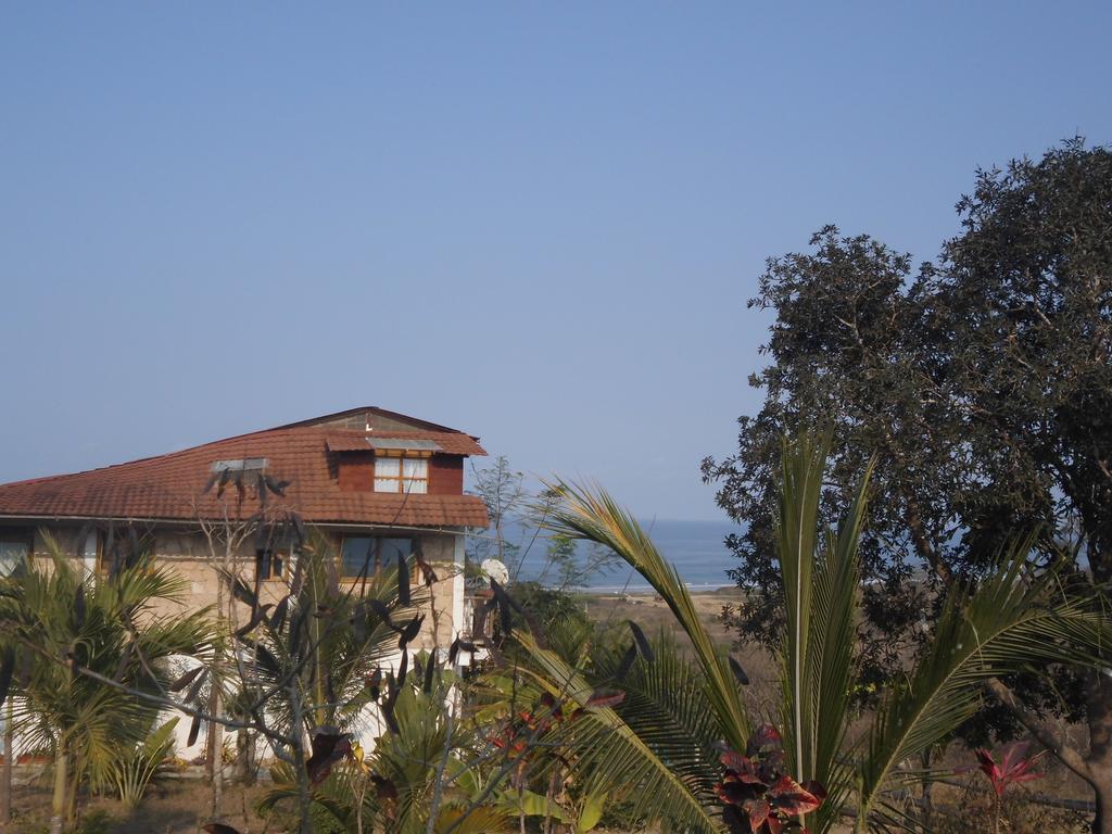 Maremonti Bed & Breakfast Puerto Lopez Exterior photo