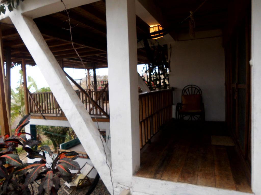 Maremonti Bed & Breakfast Puerto Lopez Exterior photo