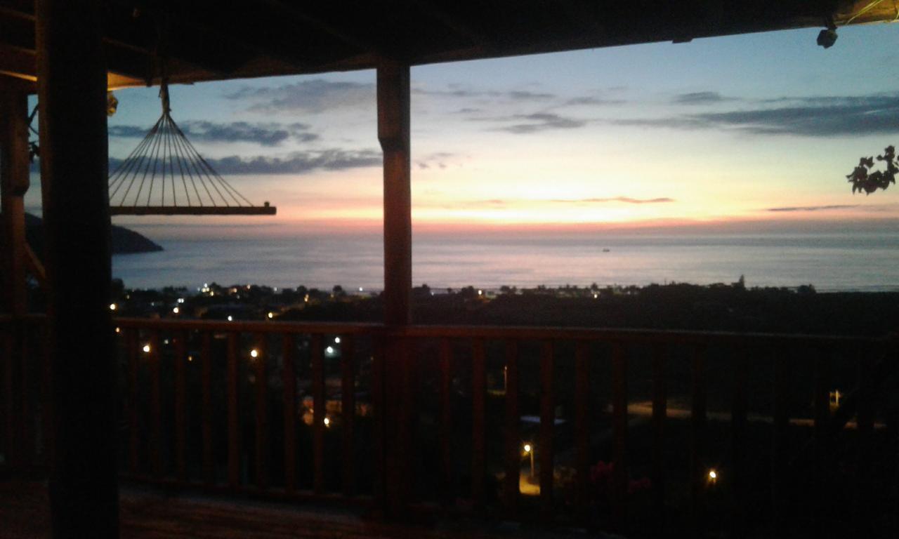 Maremonti Bed & Breakfast Puerto Lopez Exterior photo